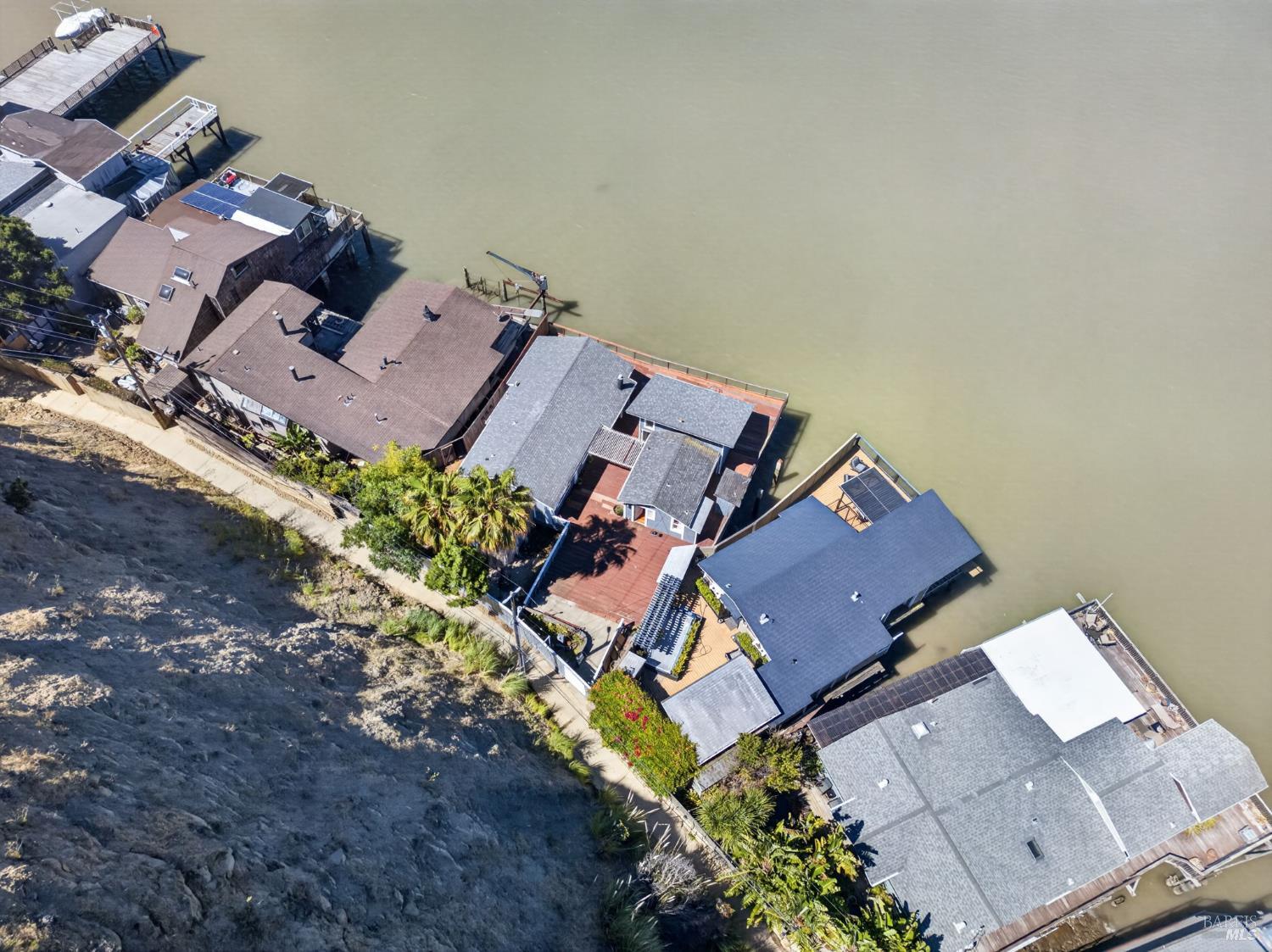 34 Sandy Beach Road