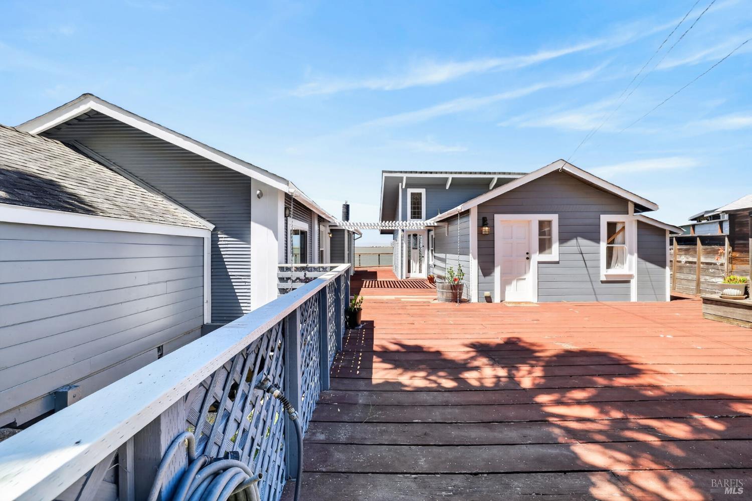 34 Sandy Beach Road