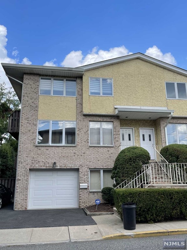 163 Washington Avenue