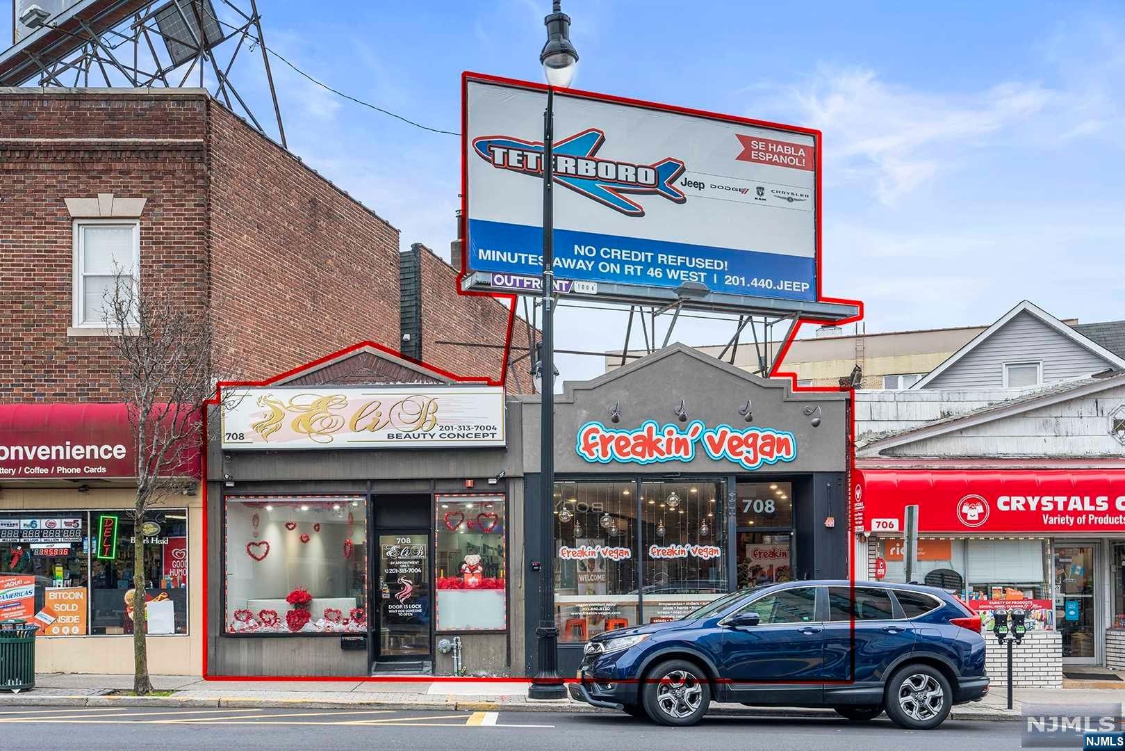708 Anderson Avenue