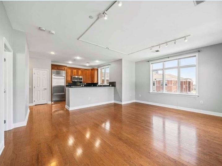 7400 RIVER RD Unit: 448