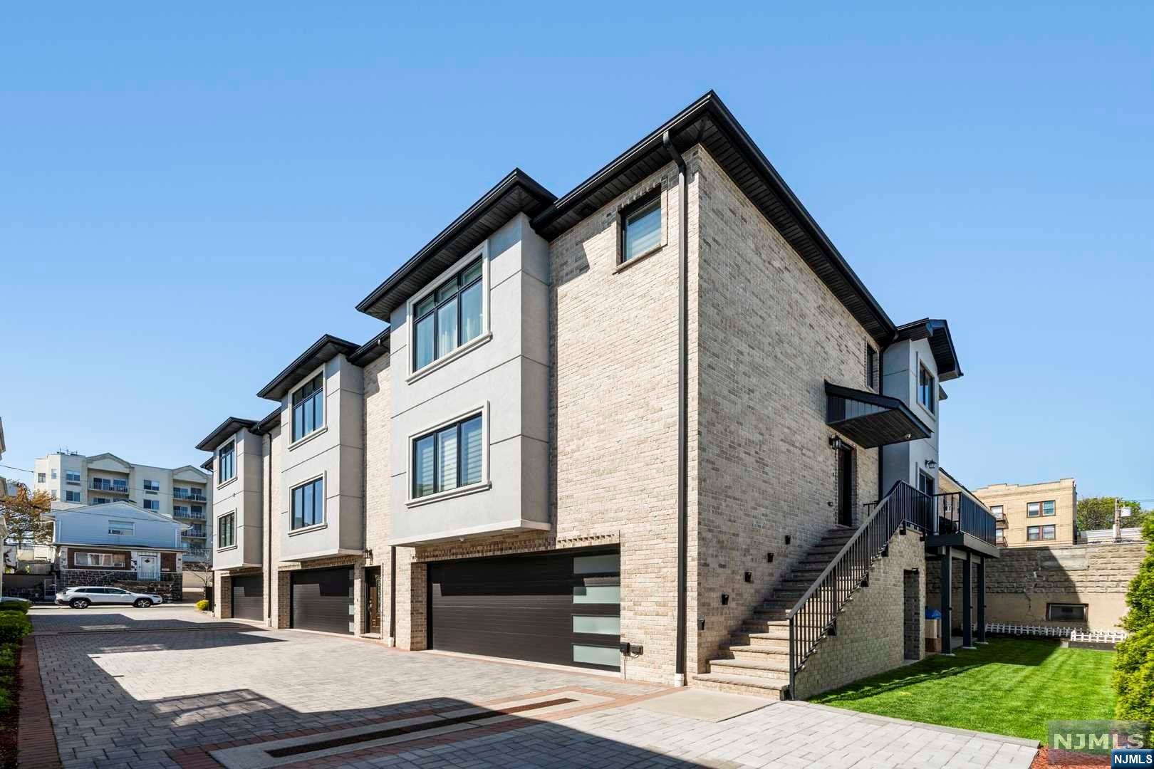 314 3rd Street