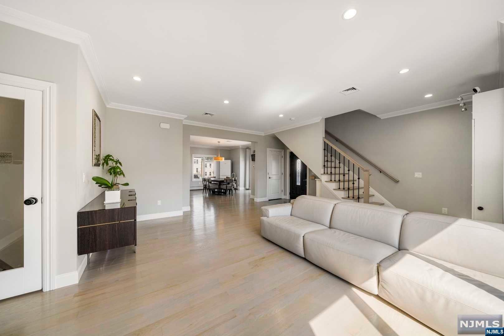 314 3rd Street