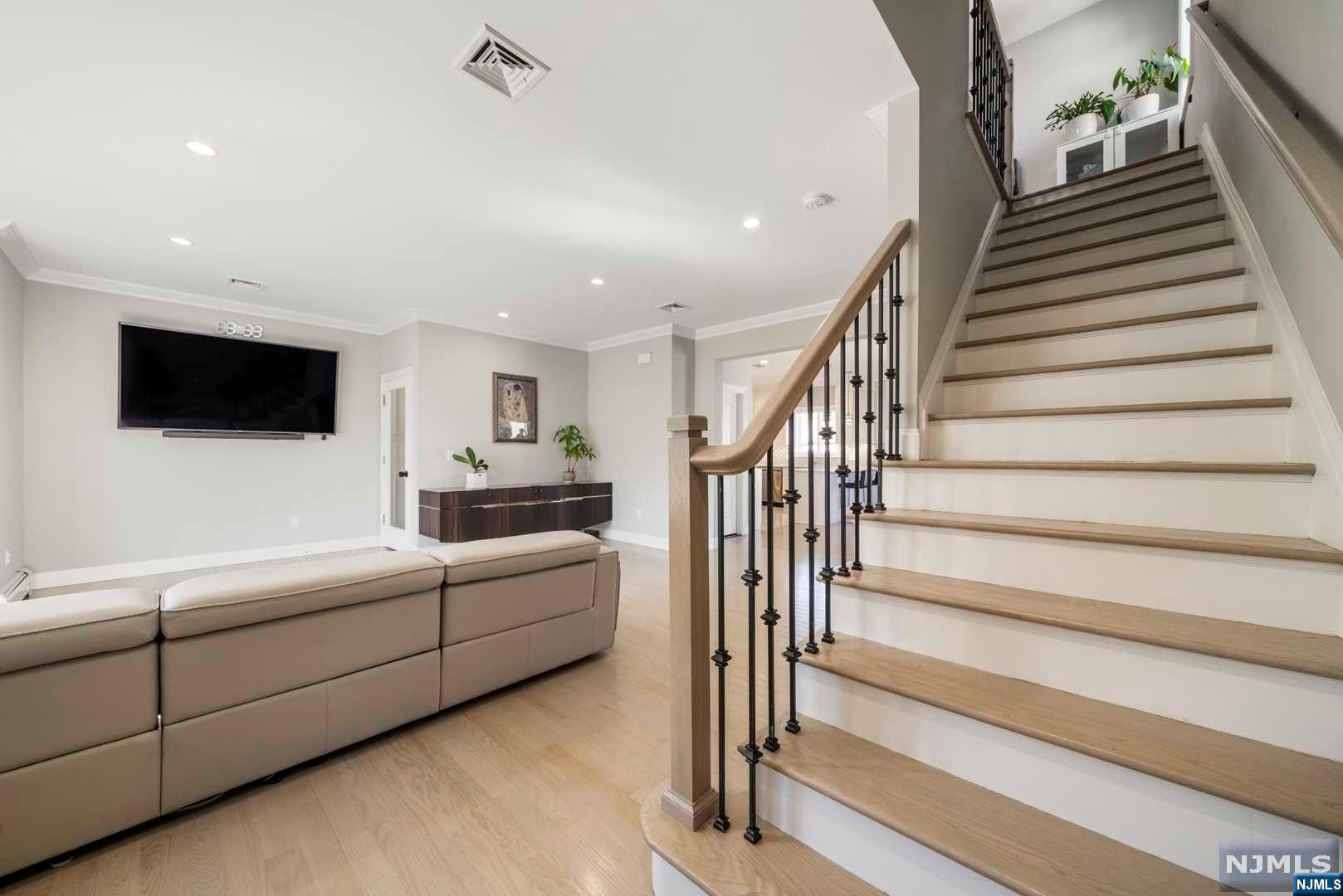 314 3rd Street
