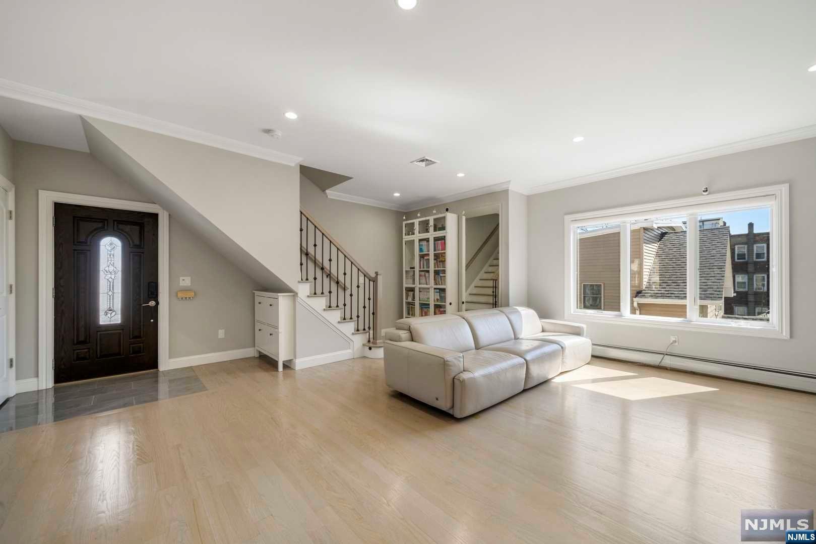 314 3rd Street