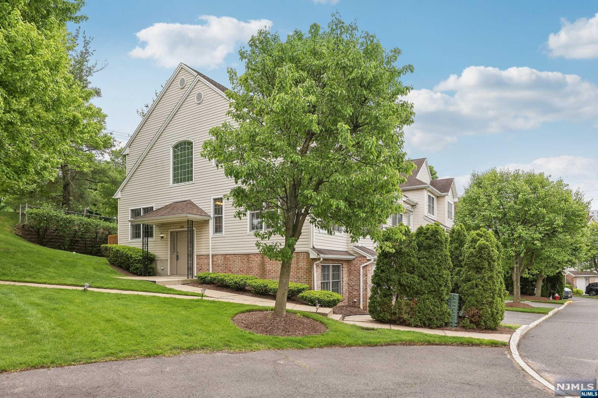 204 Grand Ridge Drive 204