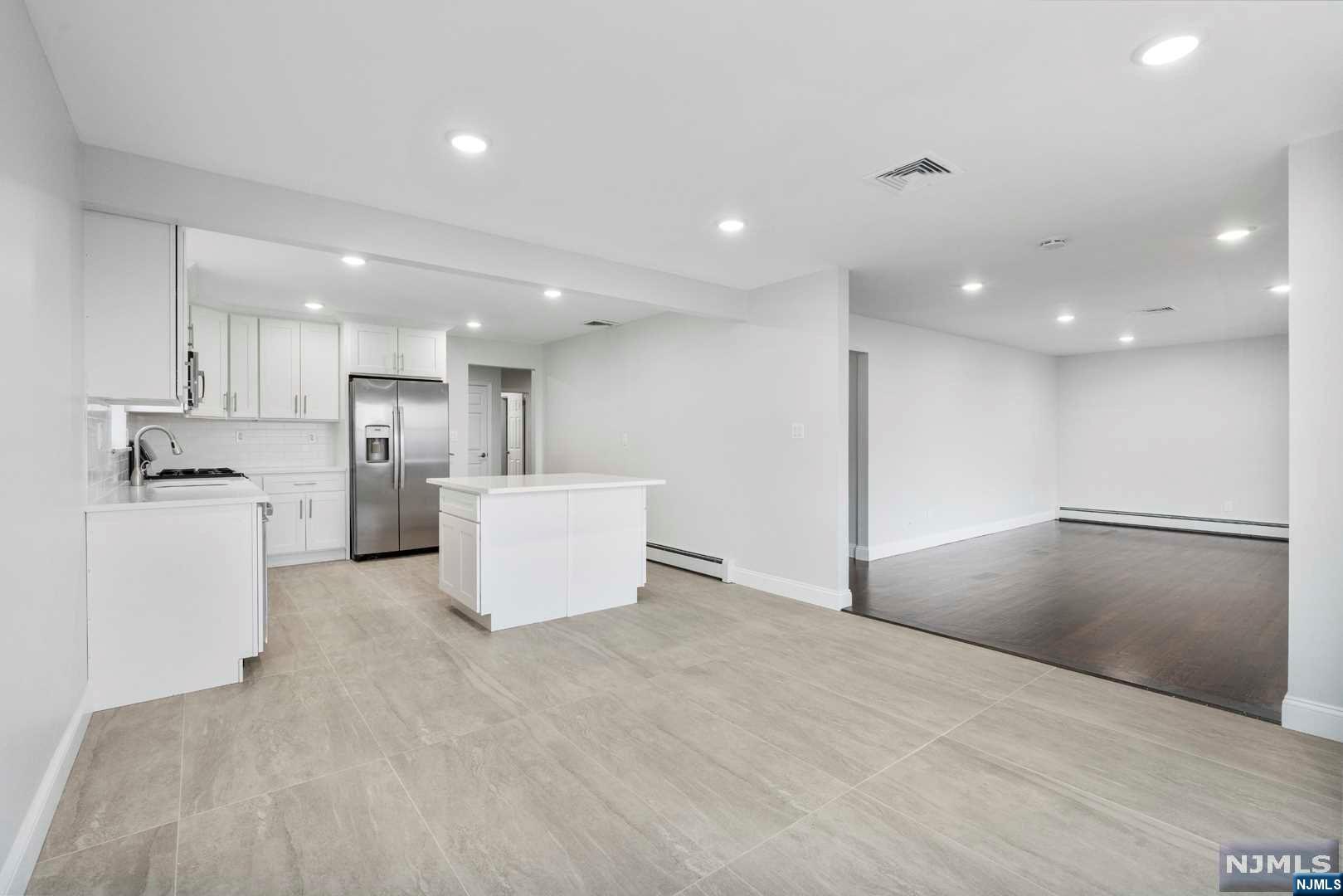 465 5th Street 1