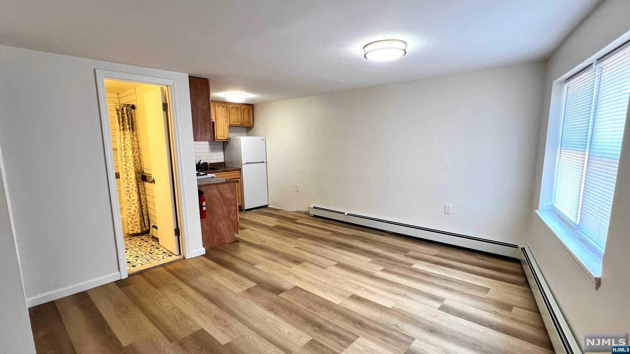 87 West Central Boulevard 10