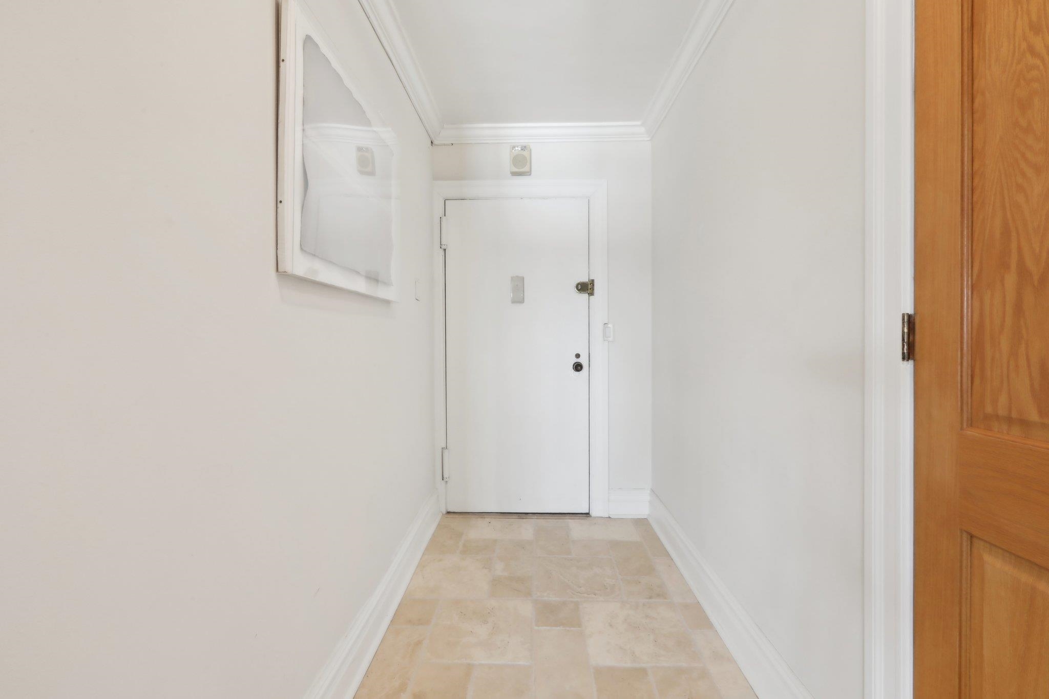 7855 BLVD EAST Unit: 11J