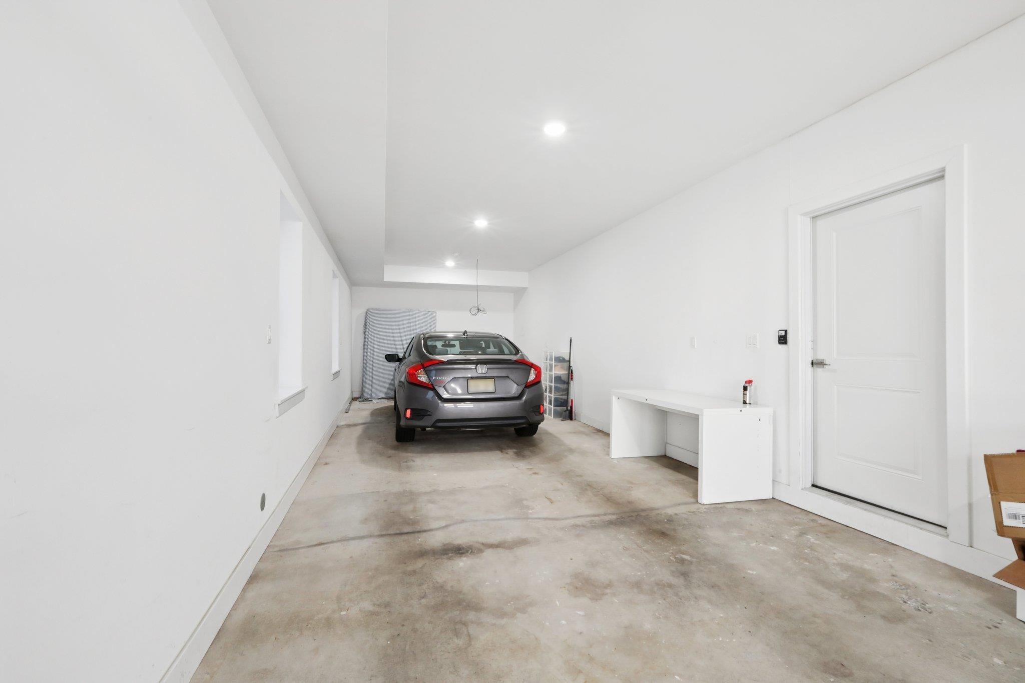 131 ZABRISKIE ST Unit: 1