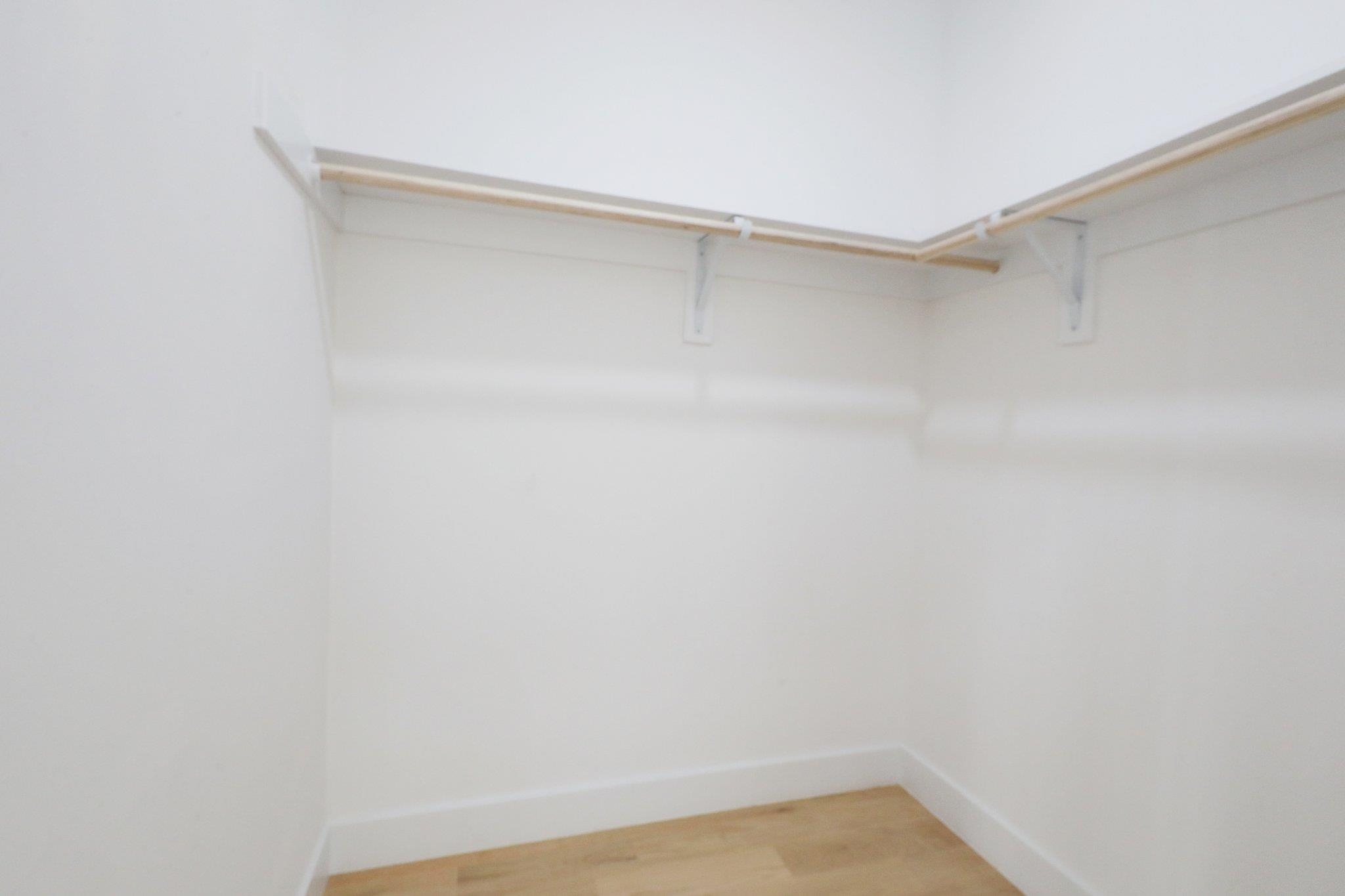 131 ZABRISKIE ST Unit: 1