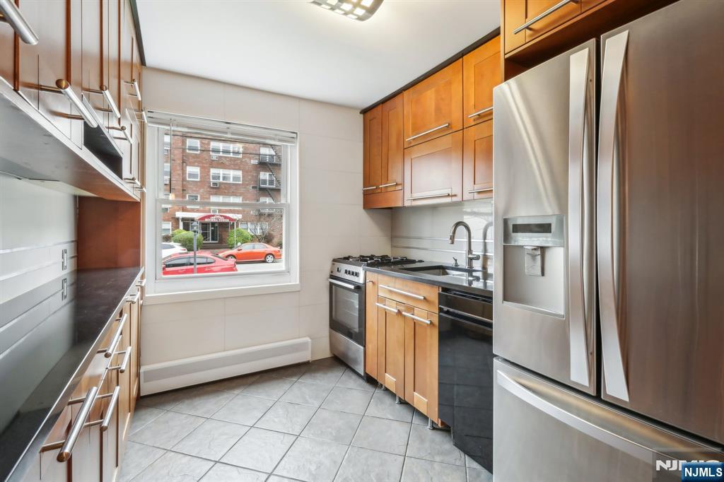 2211 Center Avenue C