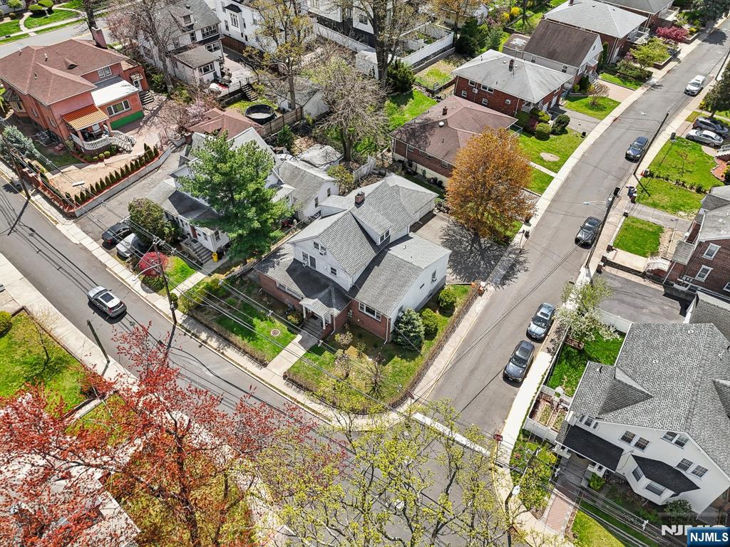 416 Bluff Road