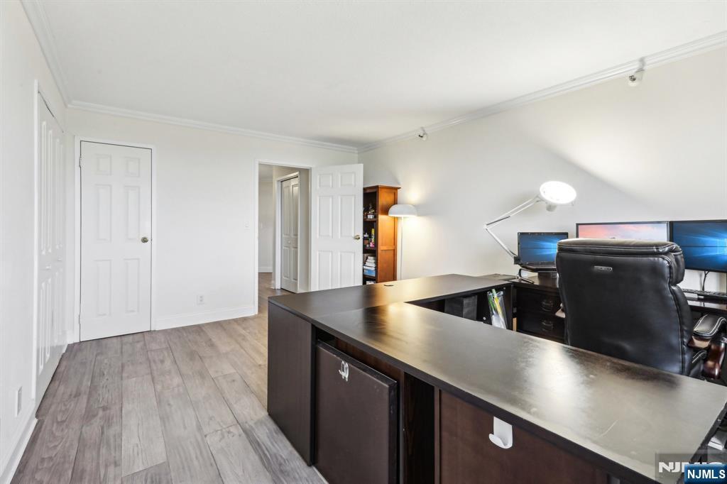 1265 15th Street 10G