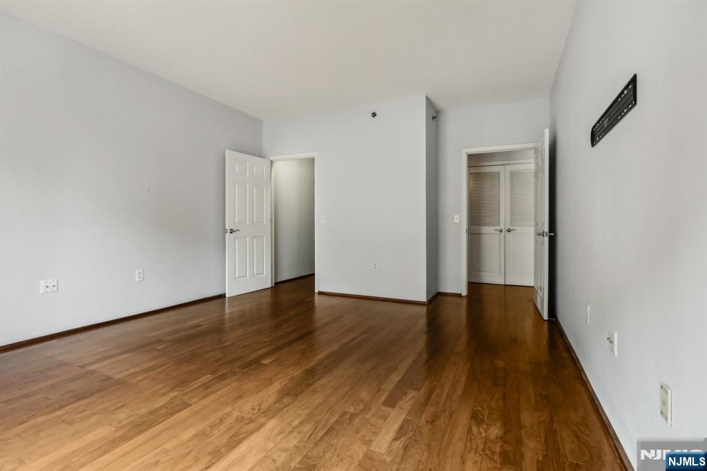 1111 City Place