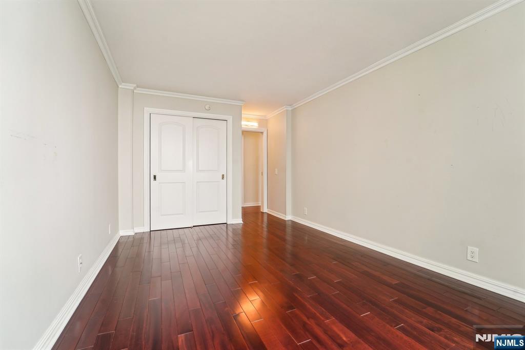 200 Old Palisade Road 7G