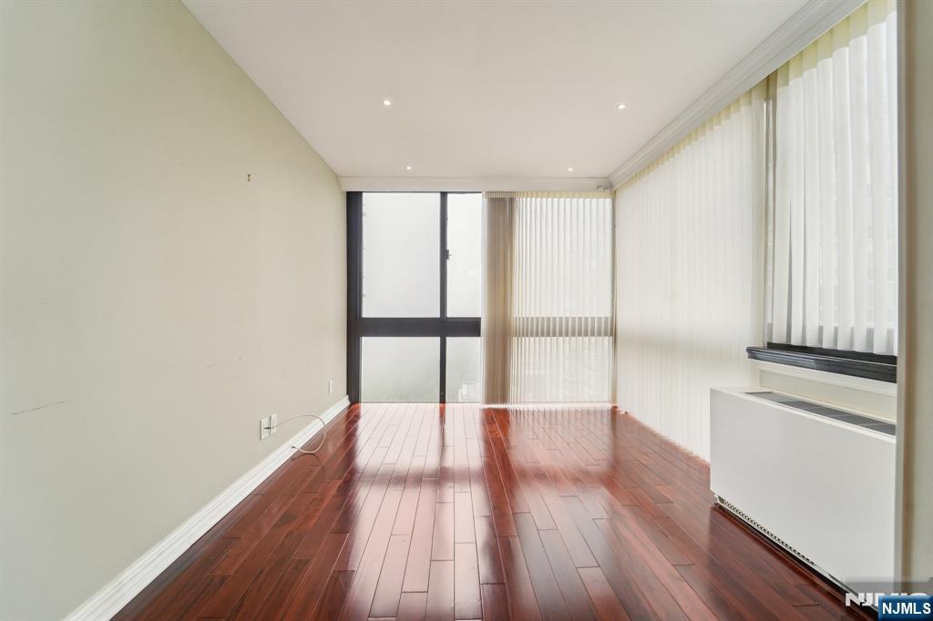 200 Old Palisade Road 7G