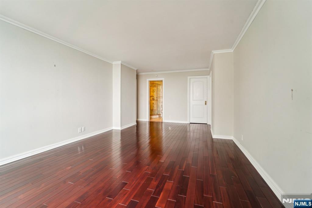 200 Old Palisade Road 7G
