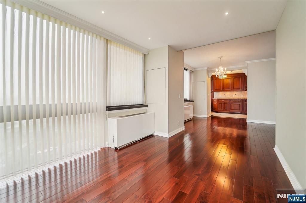 200 Old Palisade Road 7G