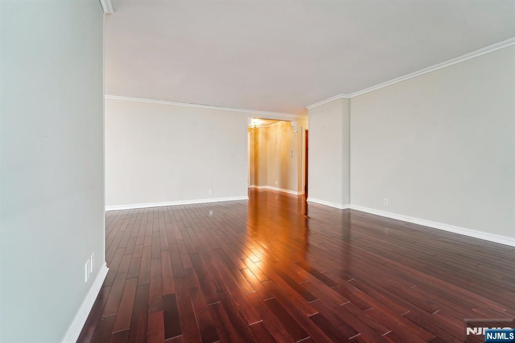200 Old Palisade Road 7G