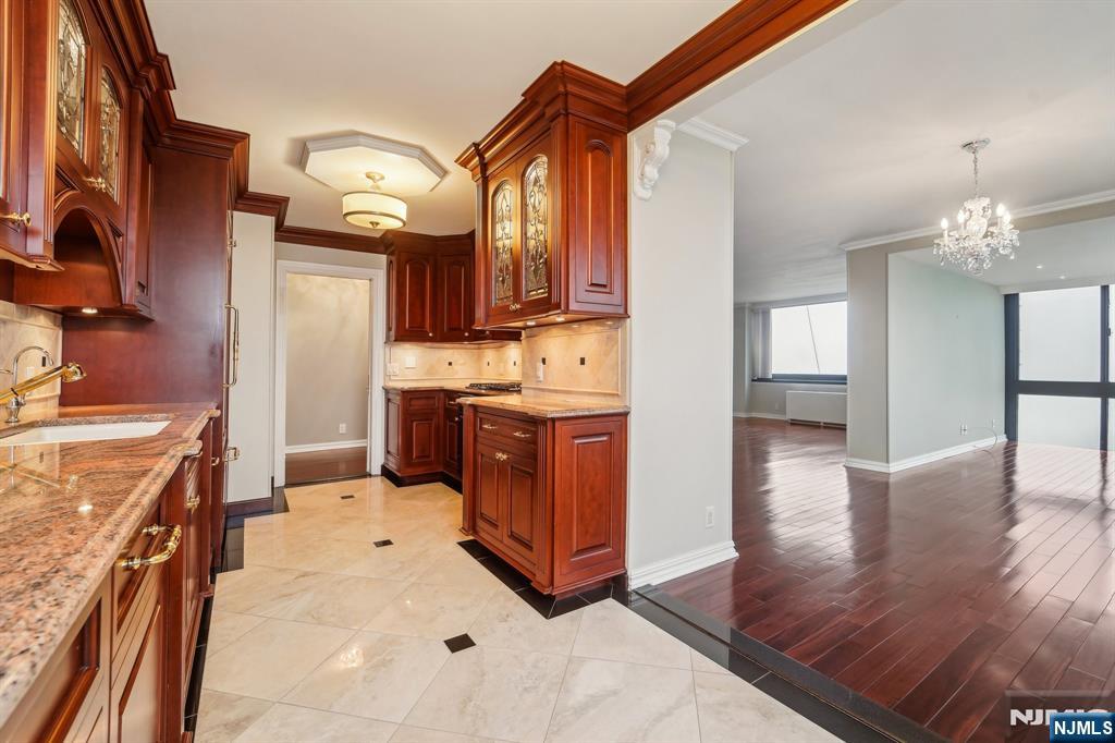 200 Old Palisade Road 7G