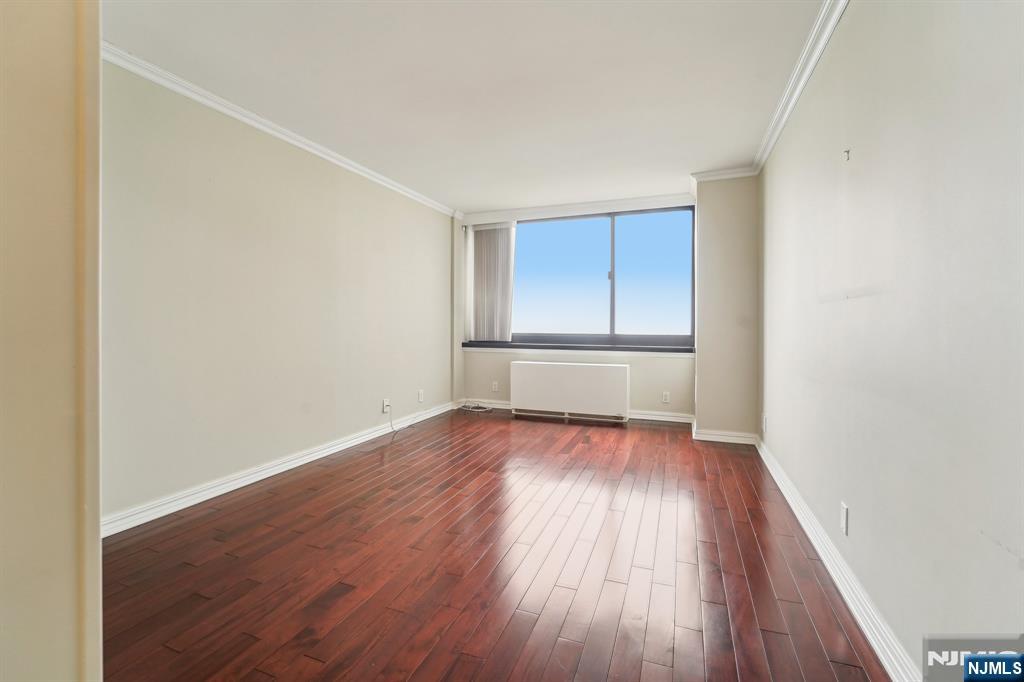 200 Old Palisade Road 7G