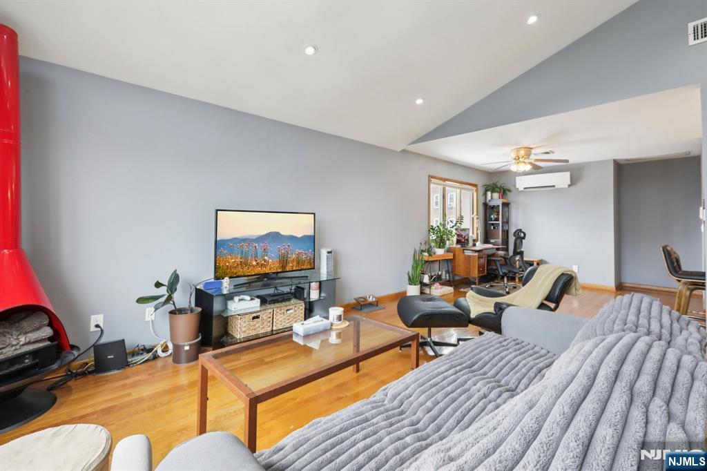 281 Columbia Avenue A