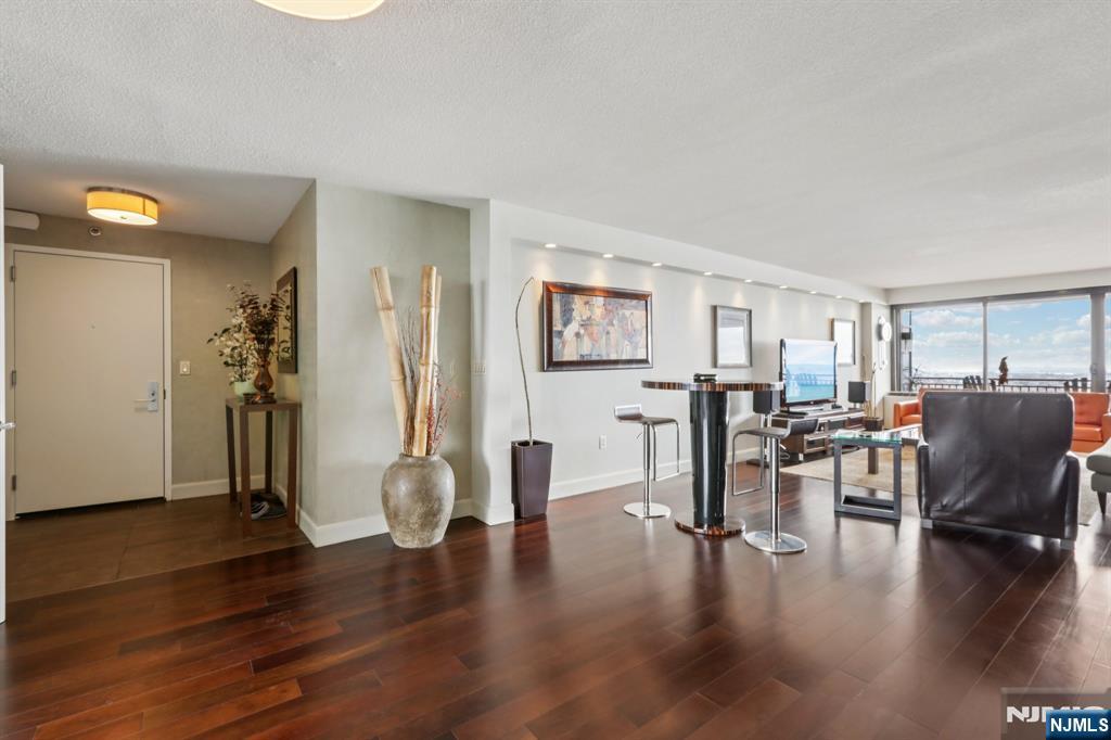 1500 Palisade Avenue
