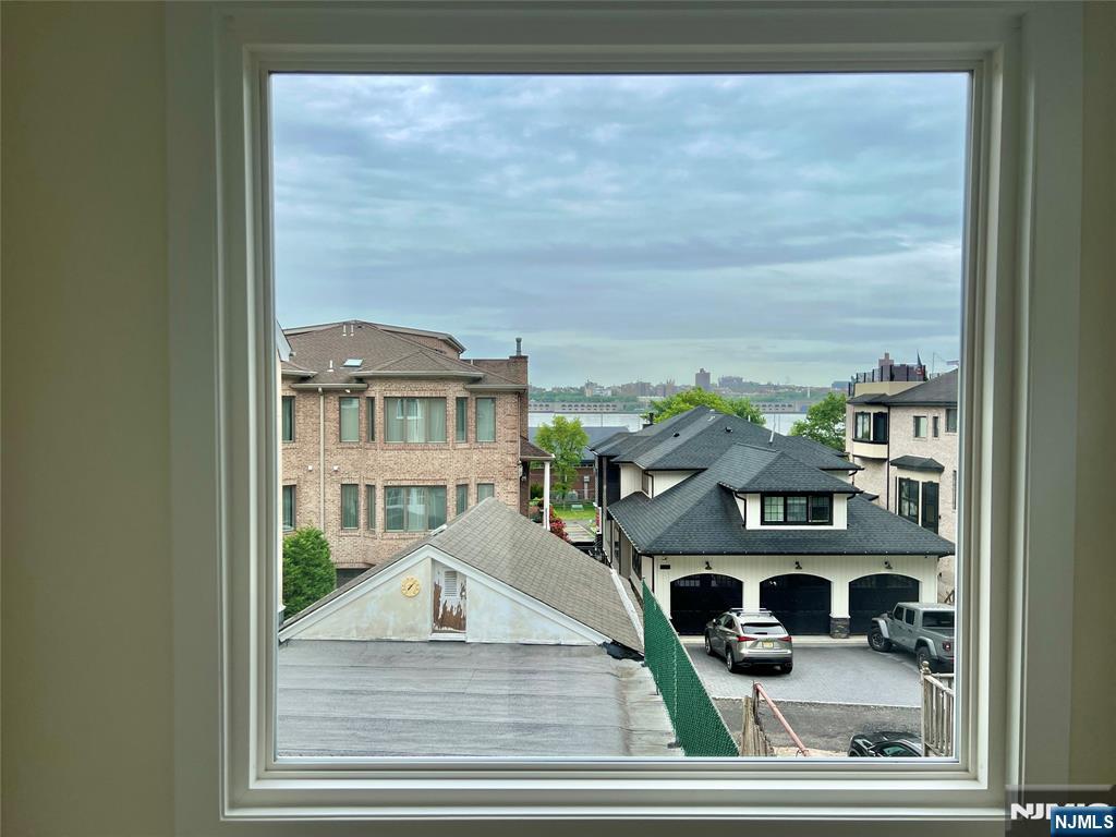 7 Rockwood Place