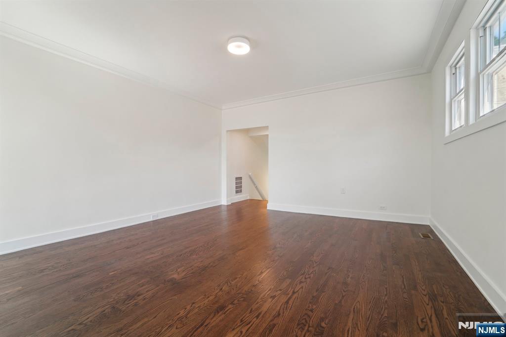 7 Rockwood Place
