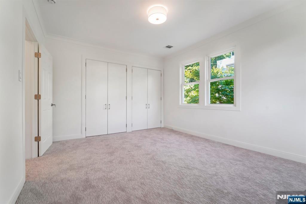 7 Rockwood Place