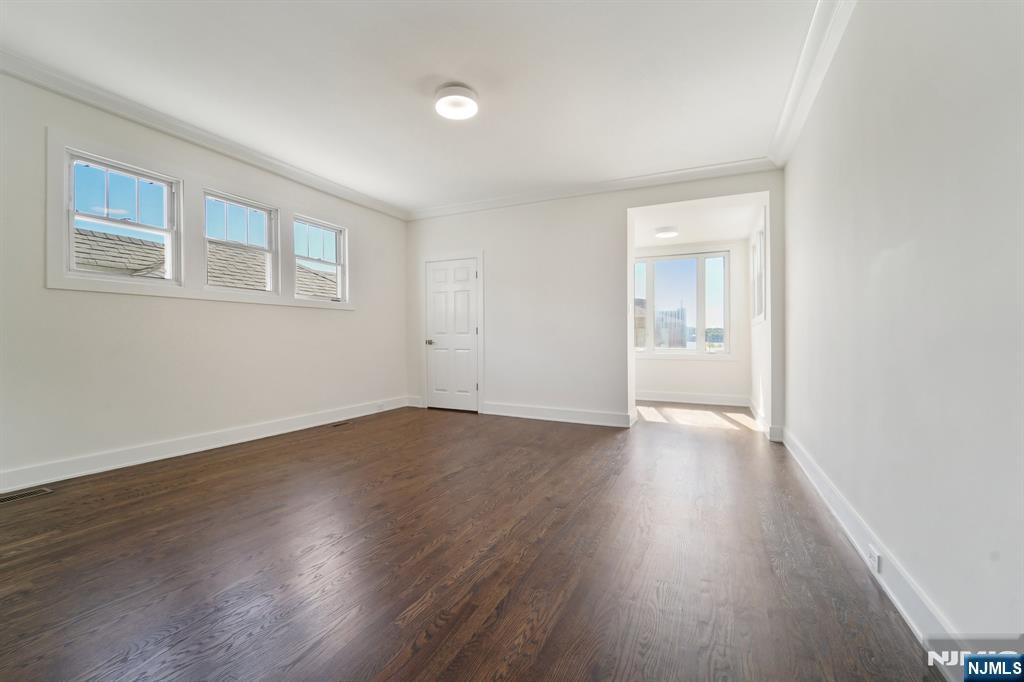 7 Rockwood Place