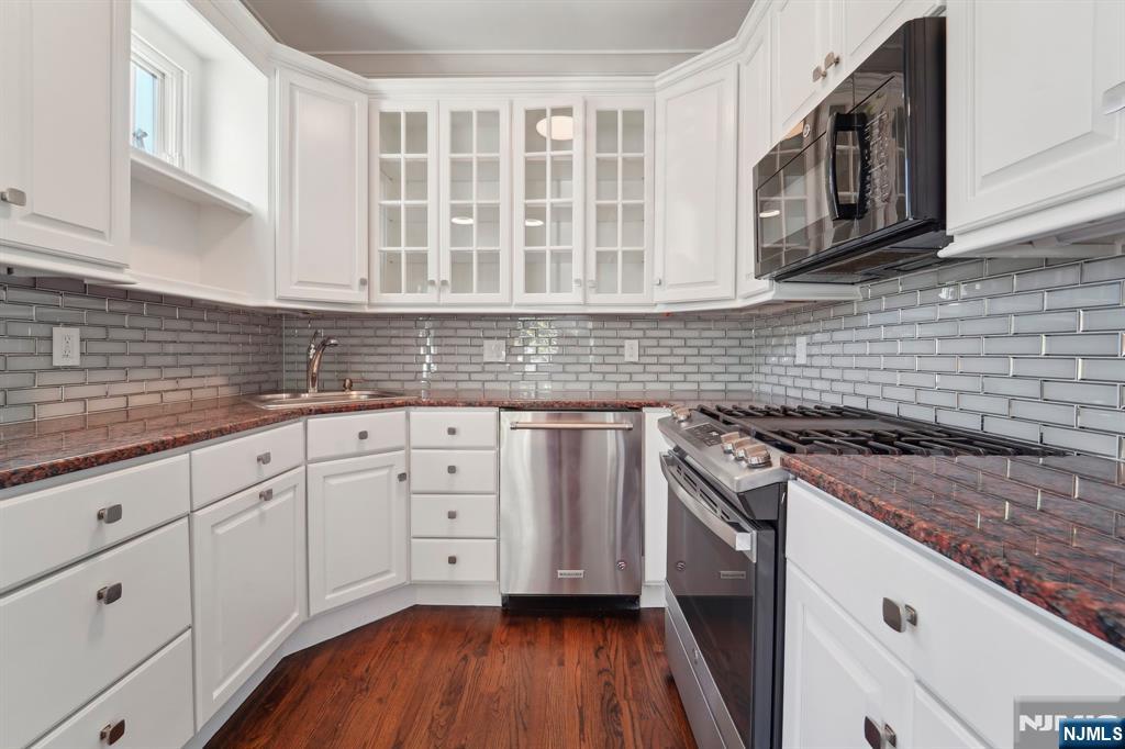 7 Rockwood Place