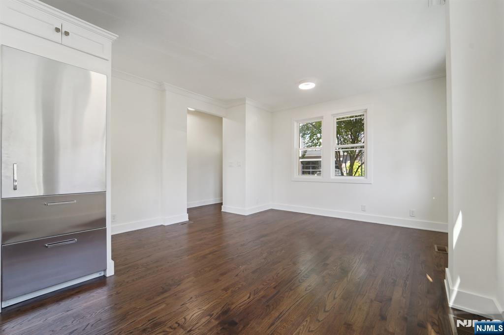 7 Rockwood Place