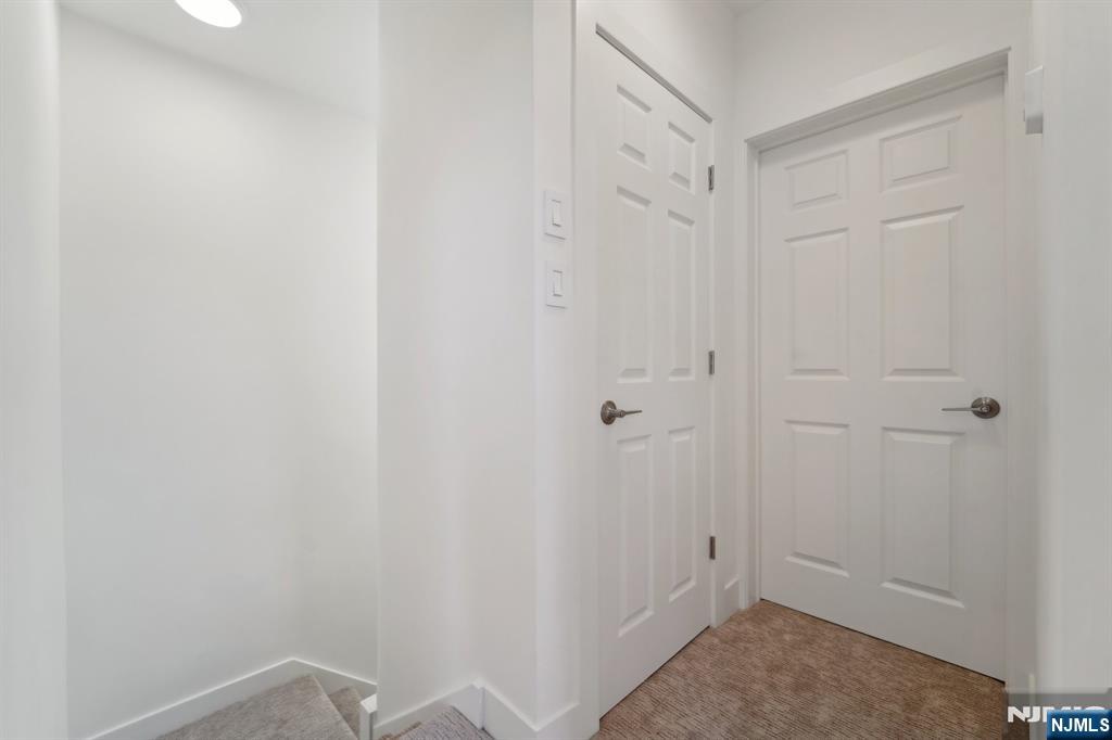 7 Rockwood Place