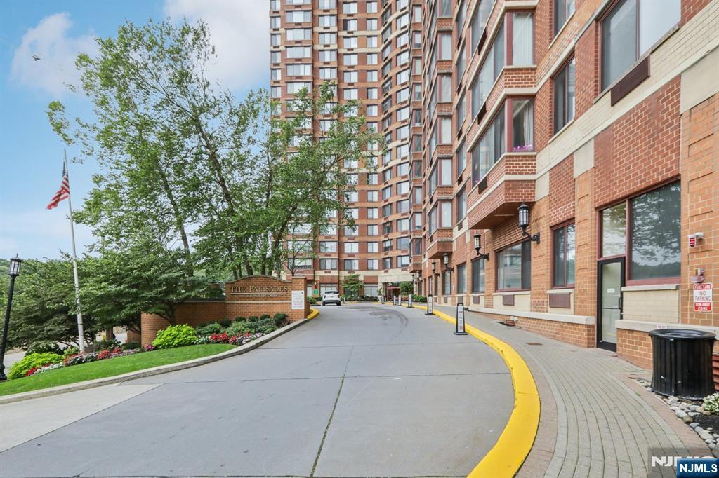 100 Old Palisade Road 3205