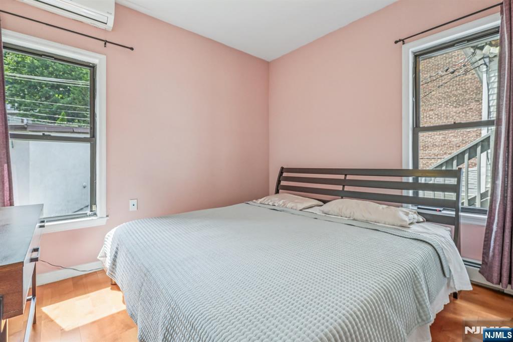 32 Hudson Terrace