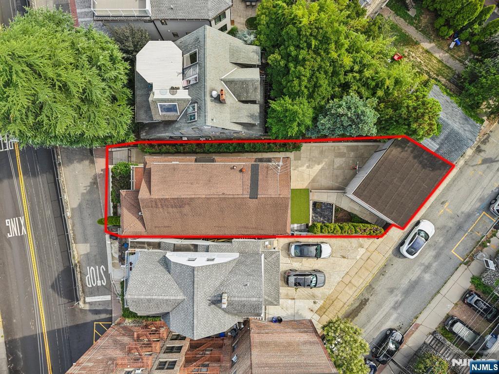 32 Hudson Terrace