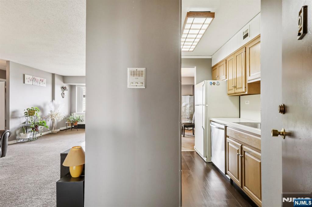 150 Overlook Avenue 9C