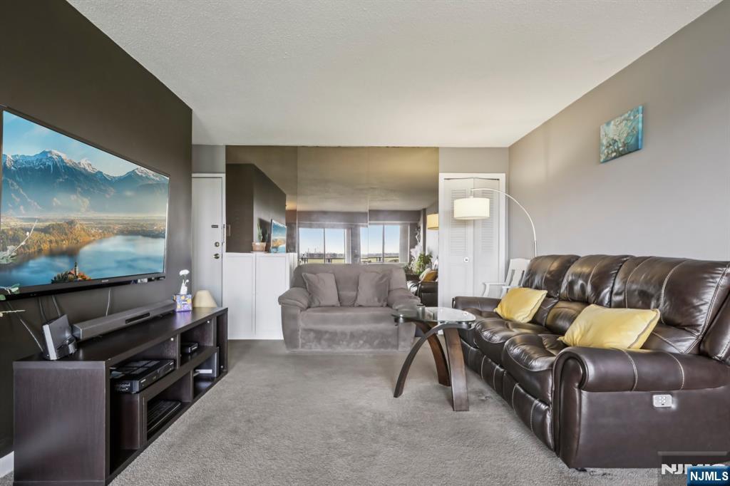 150 Overlook Avenue 9C