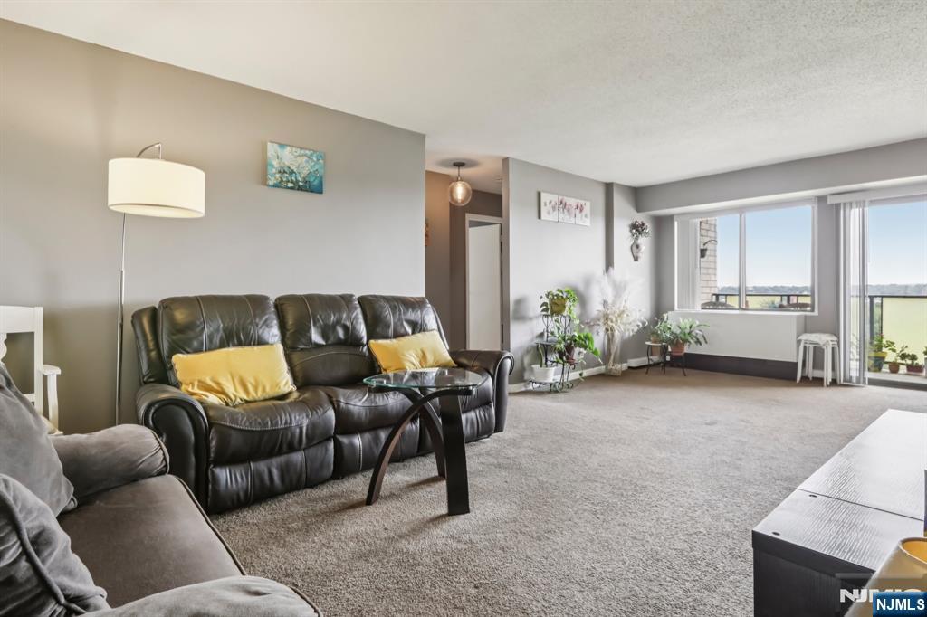 150 Overlook Avenue 9C