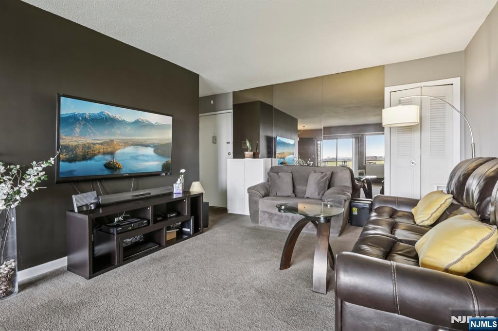 150 Overlook Avenue 9C