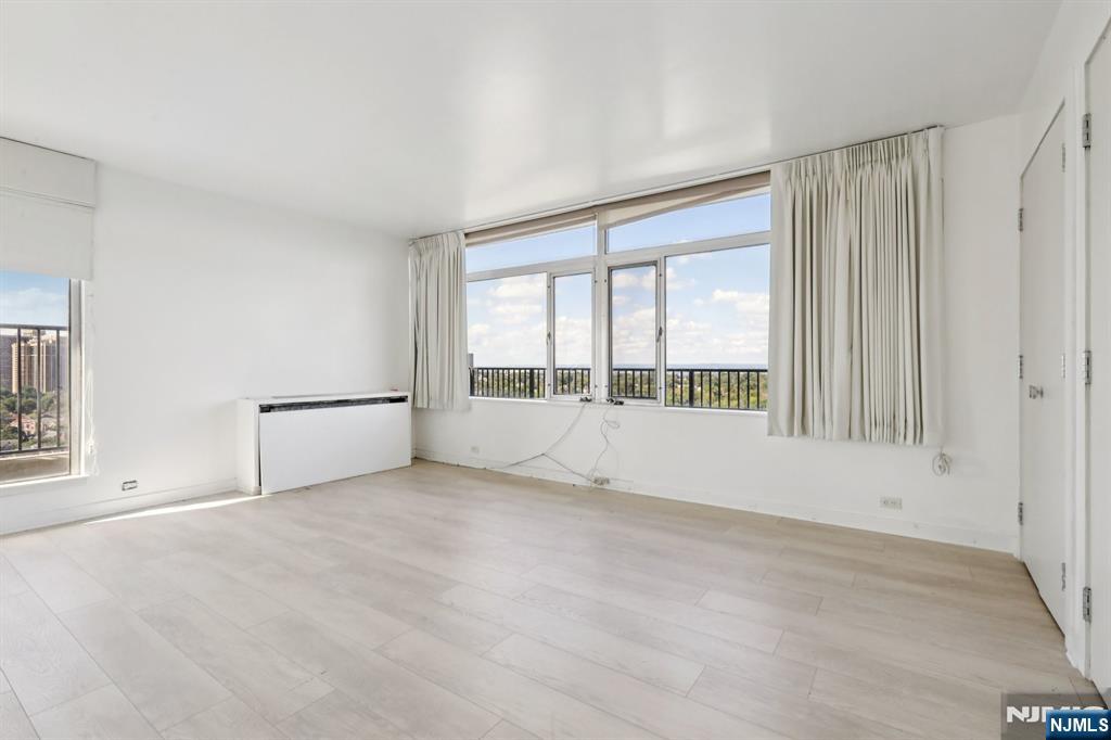 1 Horizon Street PH 1