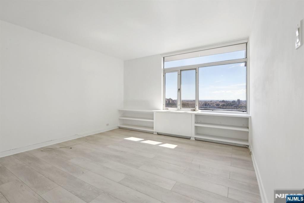 1 Horizon Street PH 1