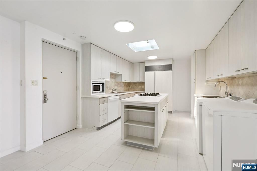 1 Horizon Street PH 1