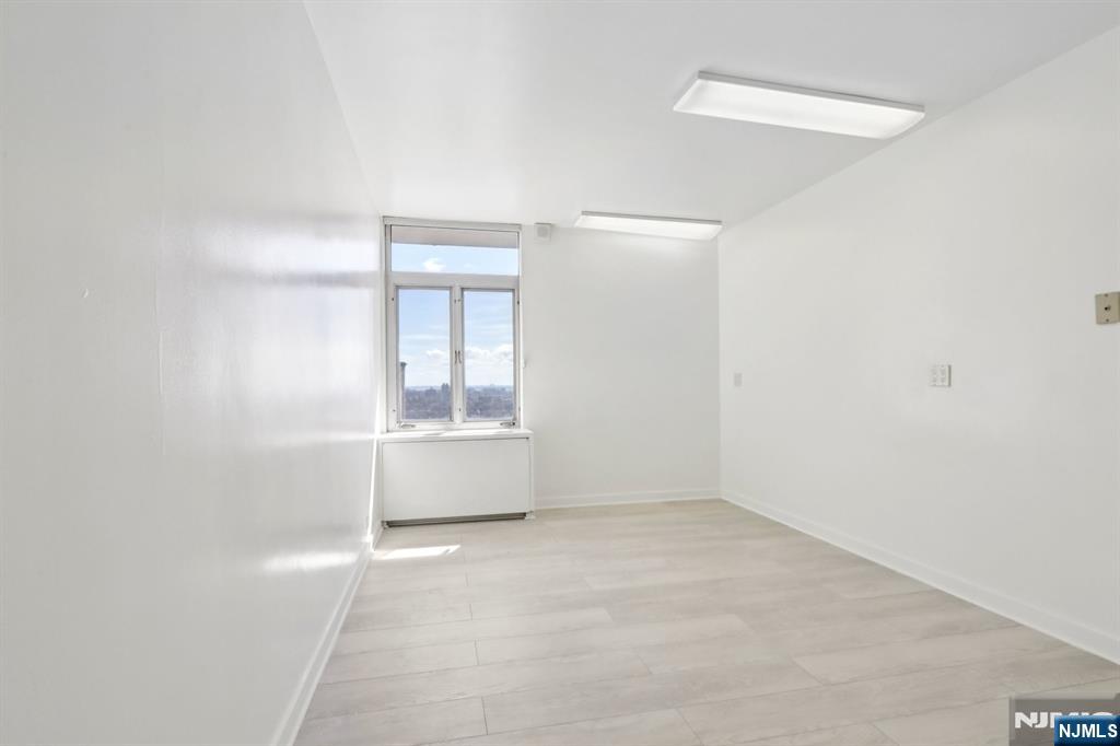 1 Horizon Street PH 1