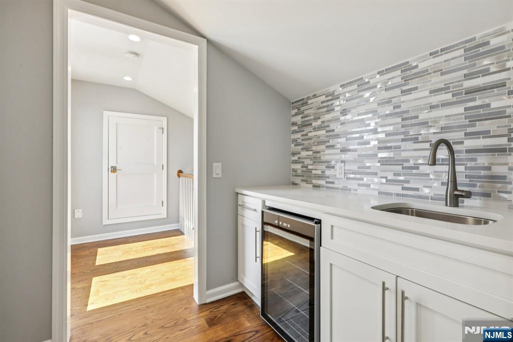 30 Cortland Place
