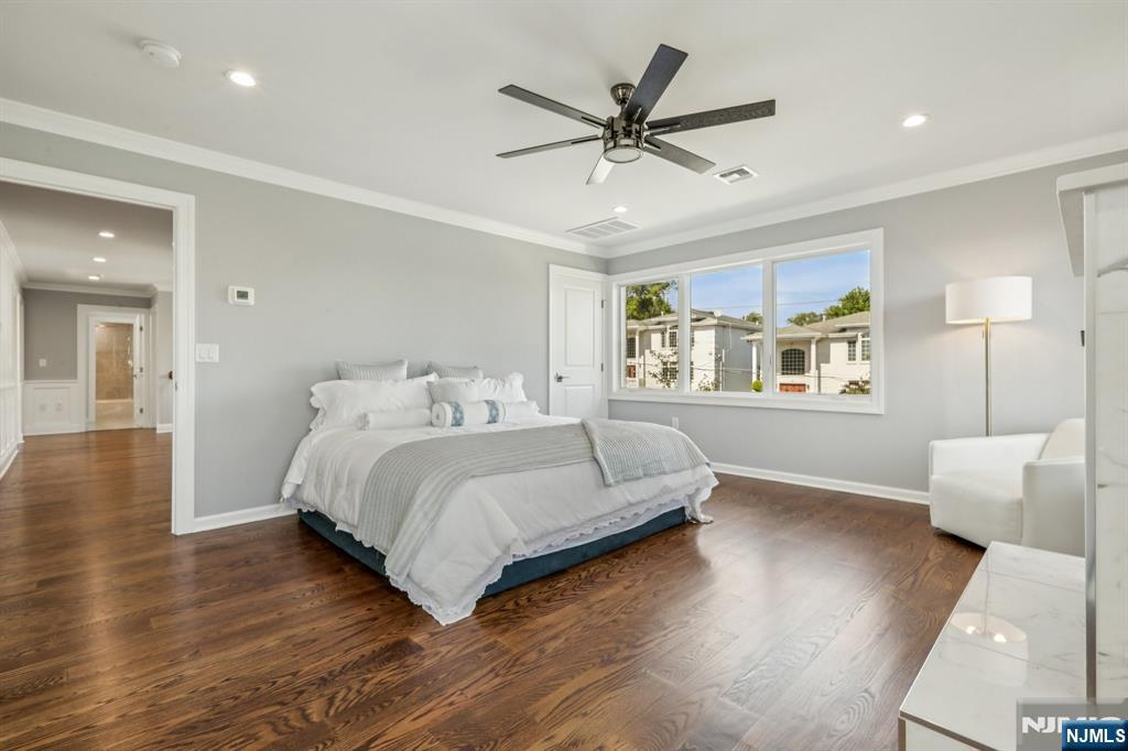 30 Cortland Place