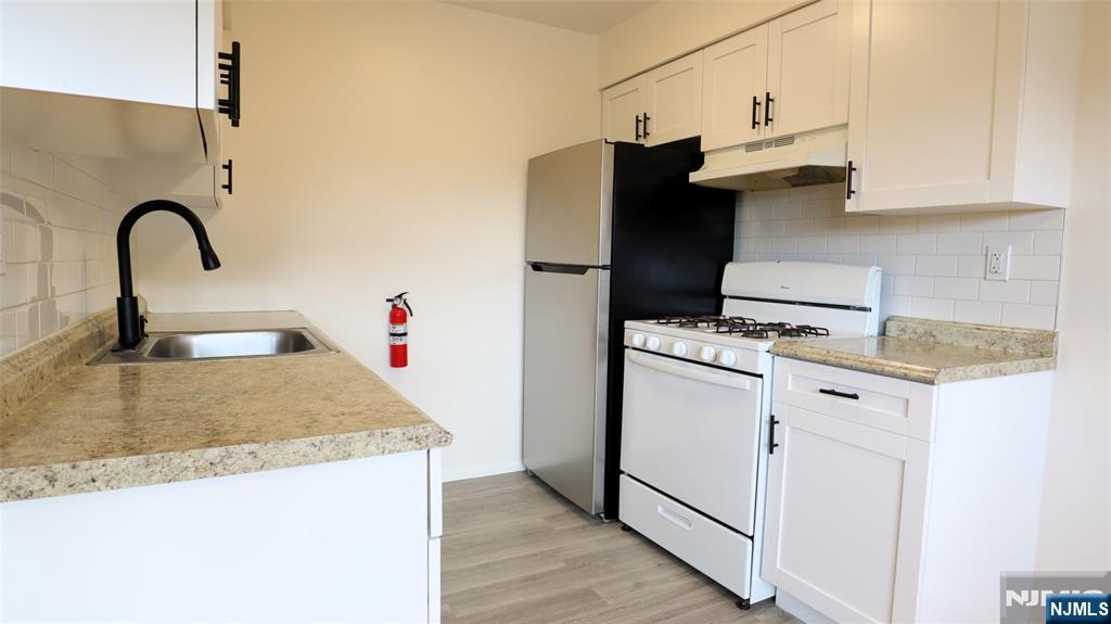 87 W Central Boulevard 3