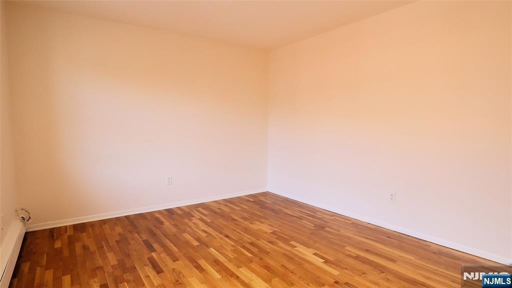 87 W Central Boulevard 3